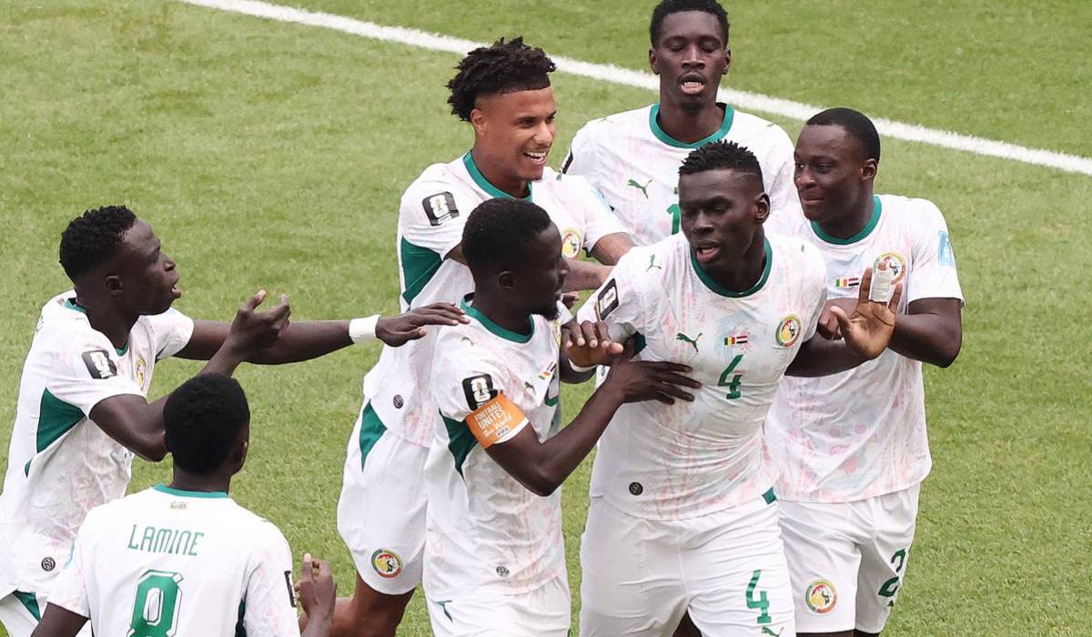 Senegal Keep World Cup Hopes Alive with Five-goal Win Over Iraq
